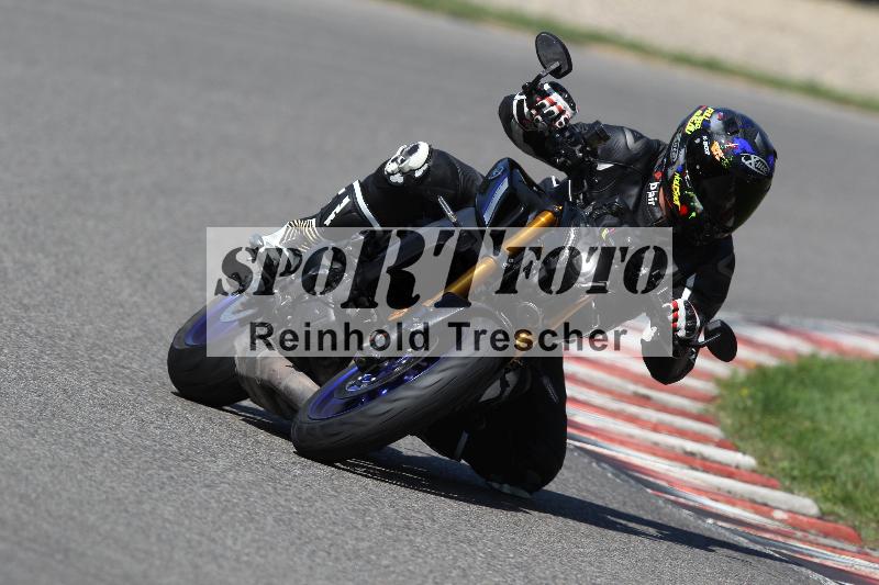 Archiv-2022/57 29.08.2022 Plüss Moto Sport ADR/Einsteiger/2